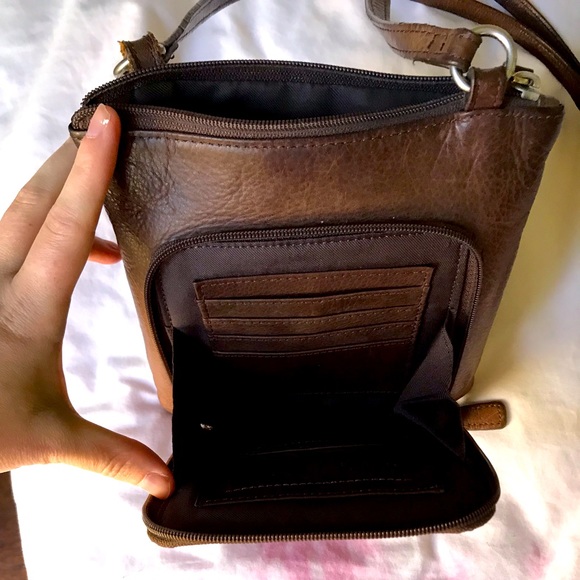 Vintage Fossil Crossbody - Picture 3 of 3